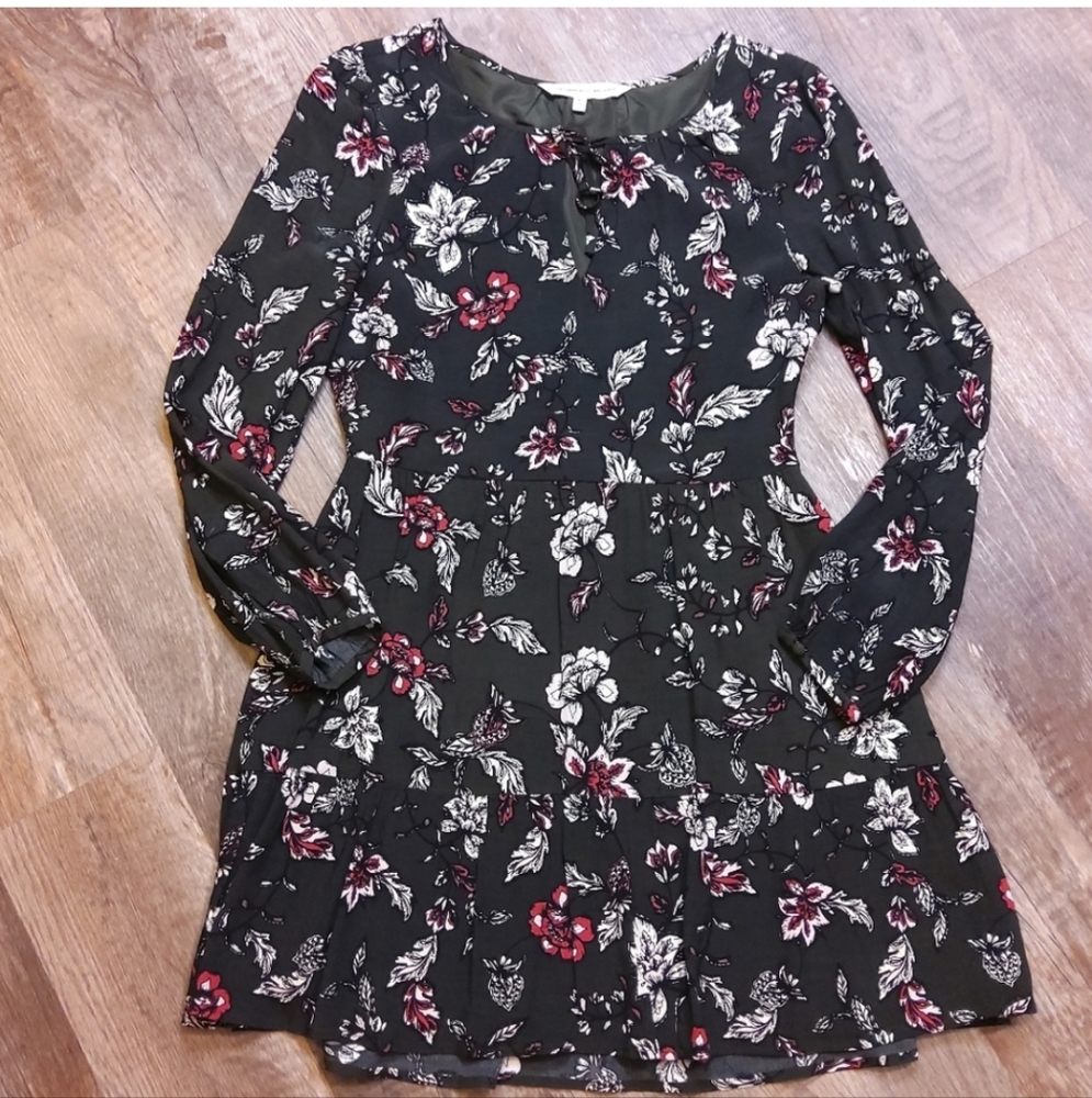 Cupcakes & Cashmere Long Sleeve Boho Floral Dress  - 6